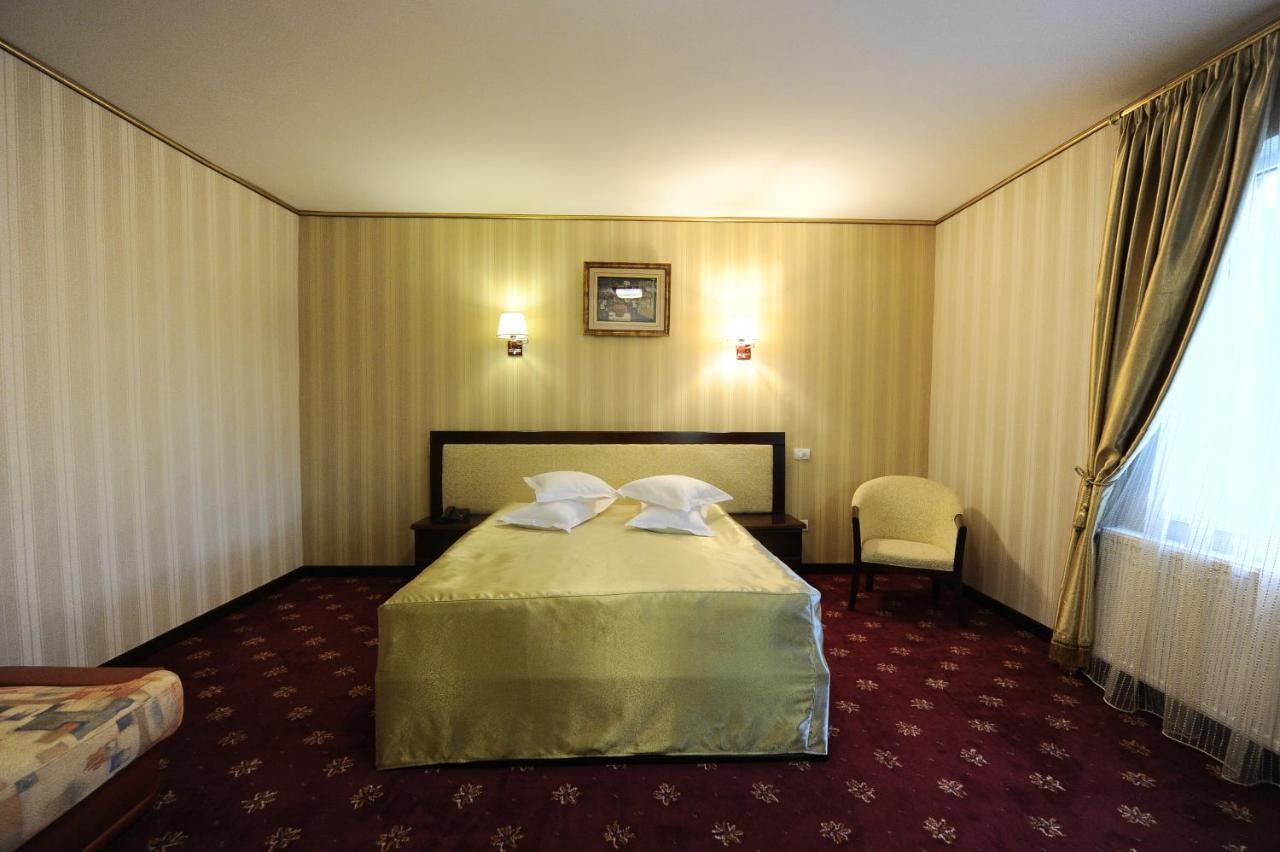 Hotel Mondial - Baia Luaran gambar